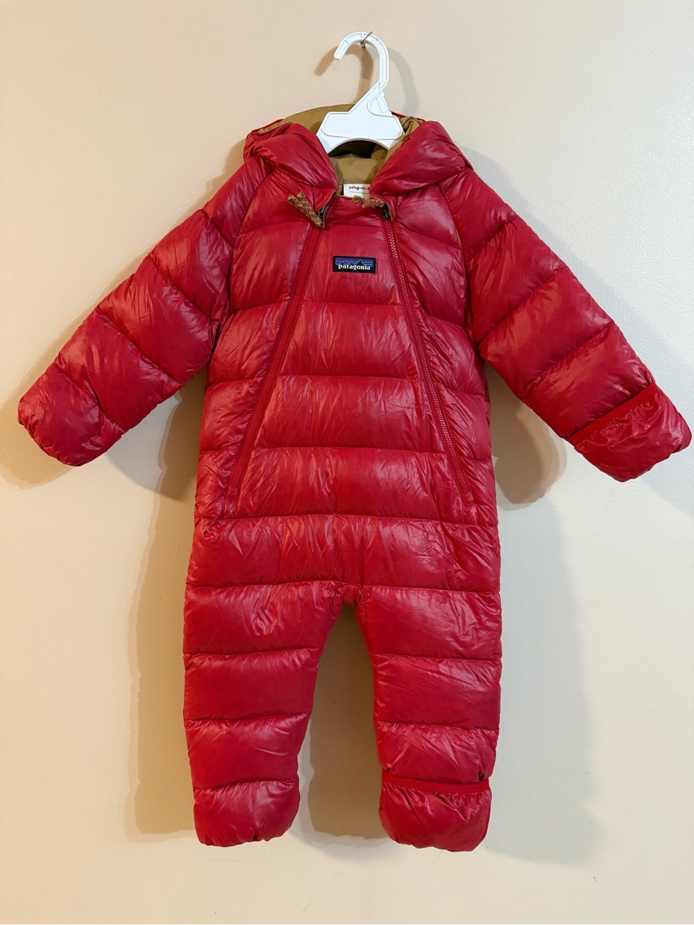 Patagonia Red Infant Down Bunting 6-12 months